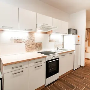 Internesto Luzanky Apartmán